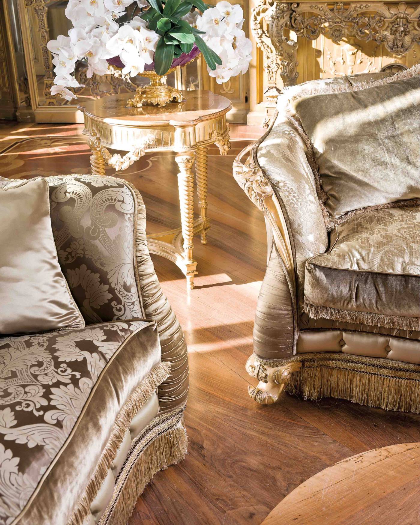 BelCor VE1512IX 03 T 01 sofa Versailles living room rich fringe trimming artisana italian craftsmanship