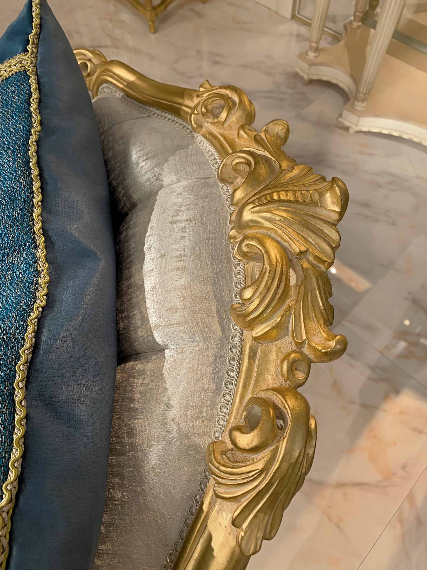 BelCor-GD1511LZ-04-T-01-armchair-Granducale-living-room-Armonia-wite-ambient-luxury-interiors-made-in-italy