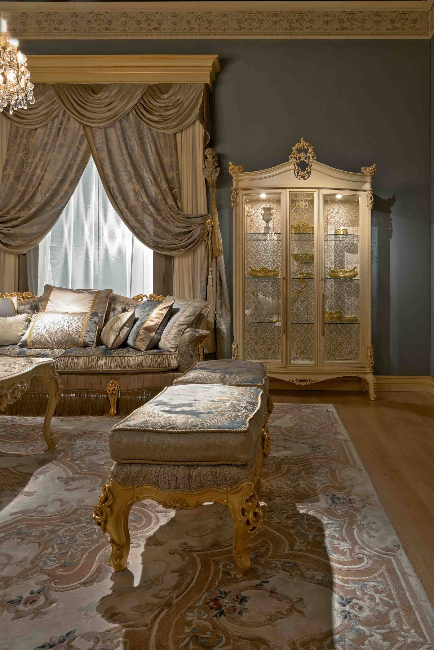 BelCor MS0102AX 01 T 01 showcase Majestic living room Eleganza sandblasted gold decorations high quality italian materials furniture