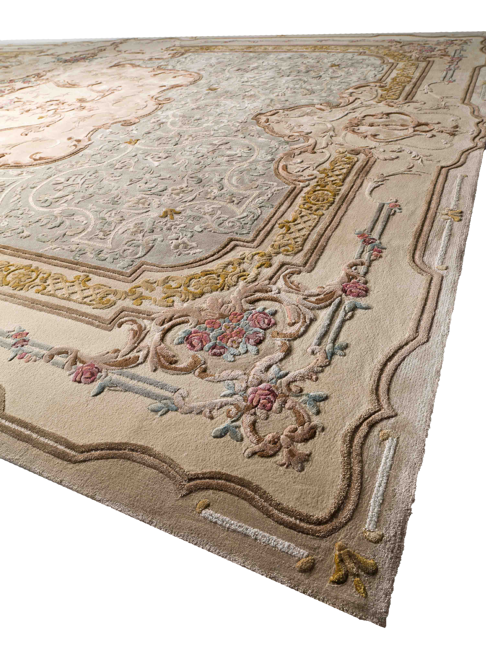BelCor-MST0480A0285X-01-T-01-carpet-Majestic-dining-room-detail-decorations-artisanal-luxury-italian-custom-made