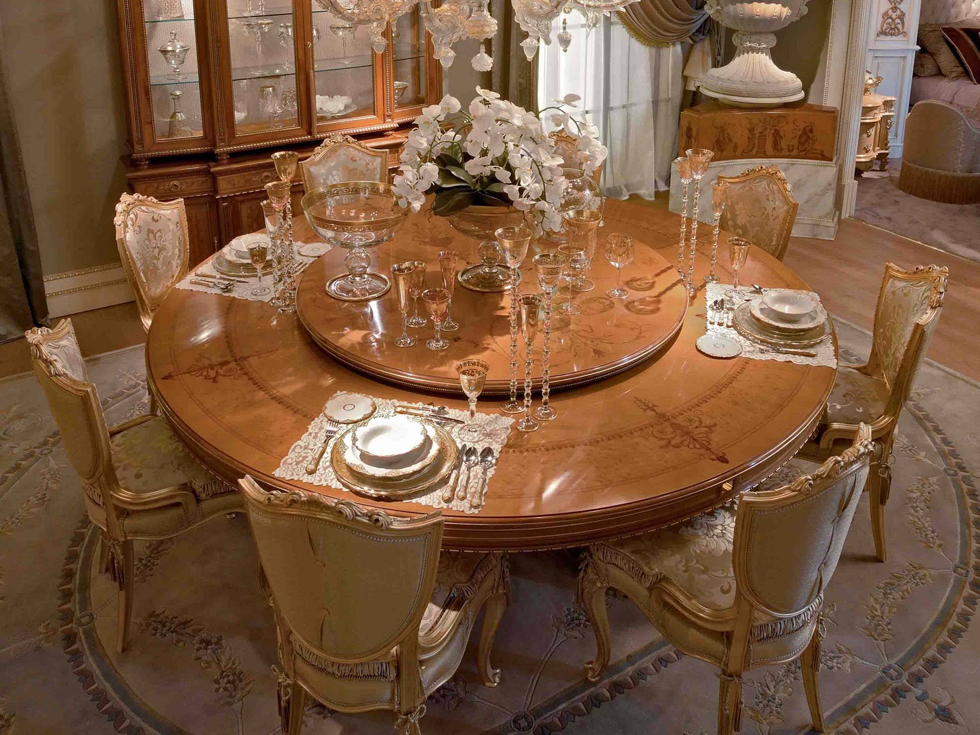 BelCor-GD0171BY-02-T-02-chair-Granducale-dining-room-Bellezza-frontal-legs-enriched-carvings-exclusive-custom-made-italian-interiors
