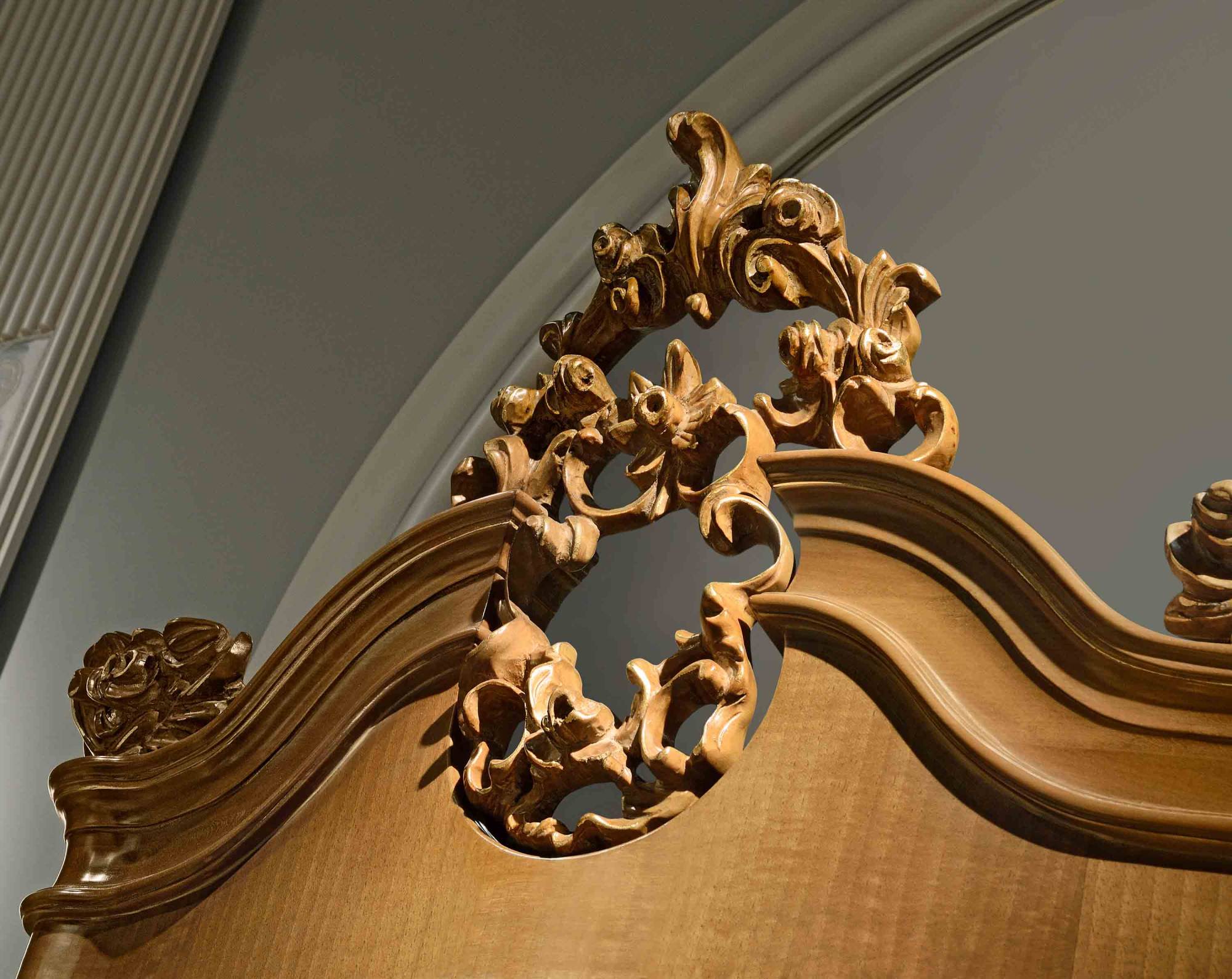 BelCor MS0101BX 03 T 01 showcase Majestic living room Meraviglia detail rich carvings decorations luxury made in italy