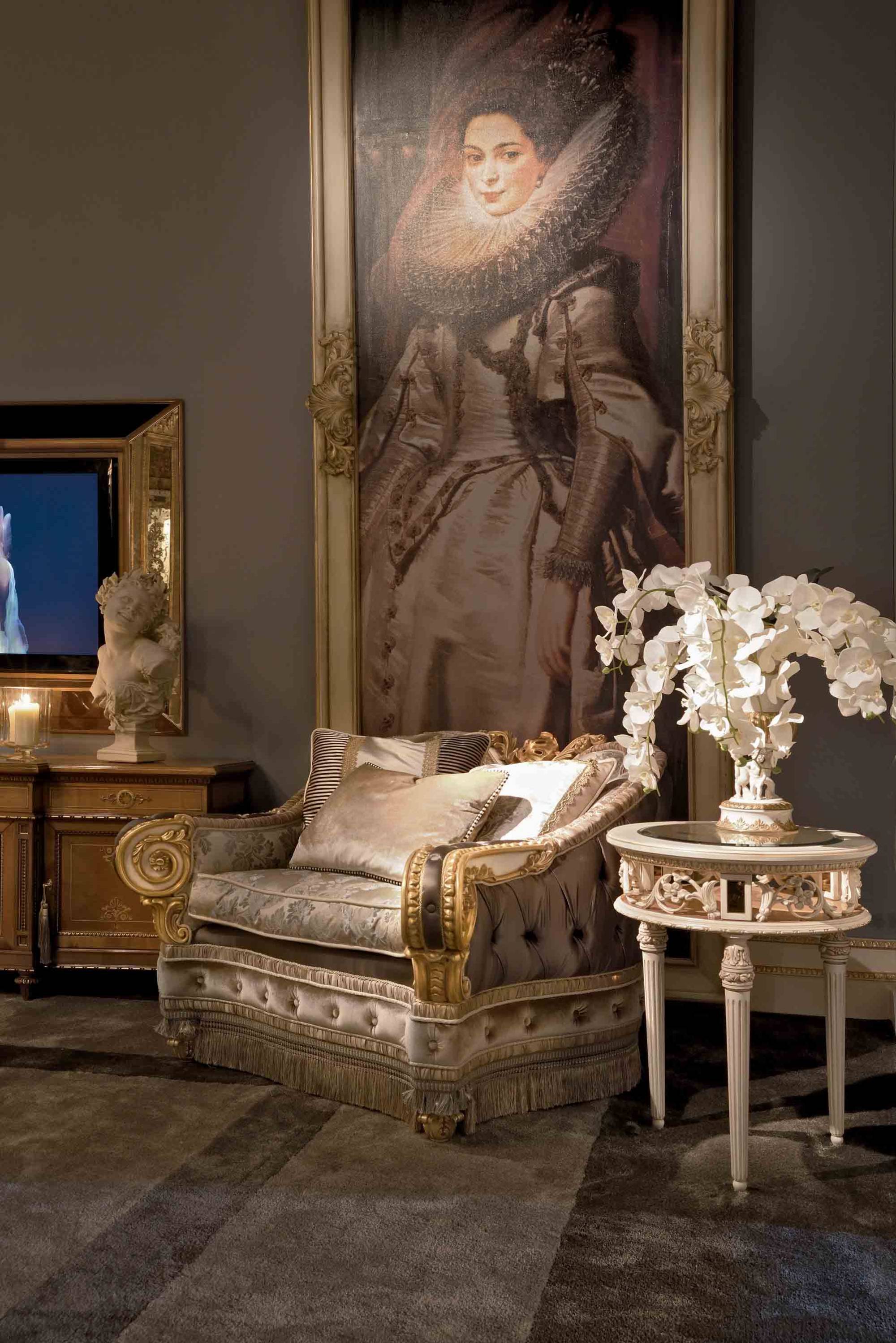 BelCor GD0281CY 01 T 01 side table Granducale entrance La Bellezza elegant carvings antiqued bronzed mirror artisanal handmade luxury furniture