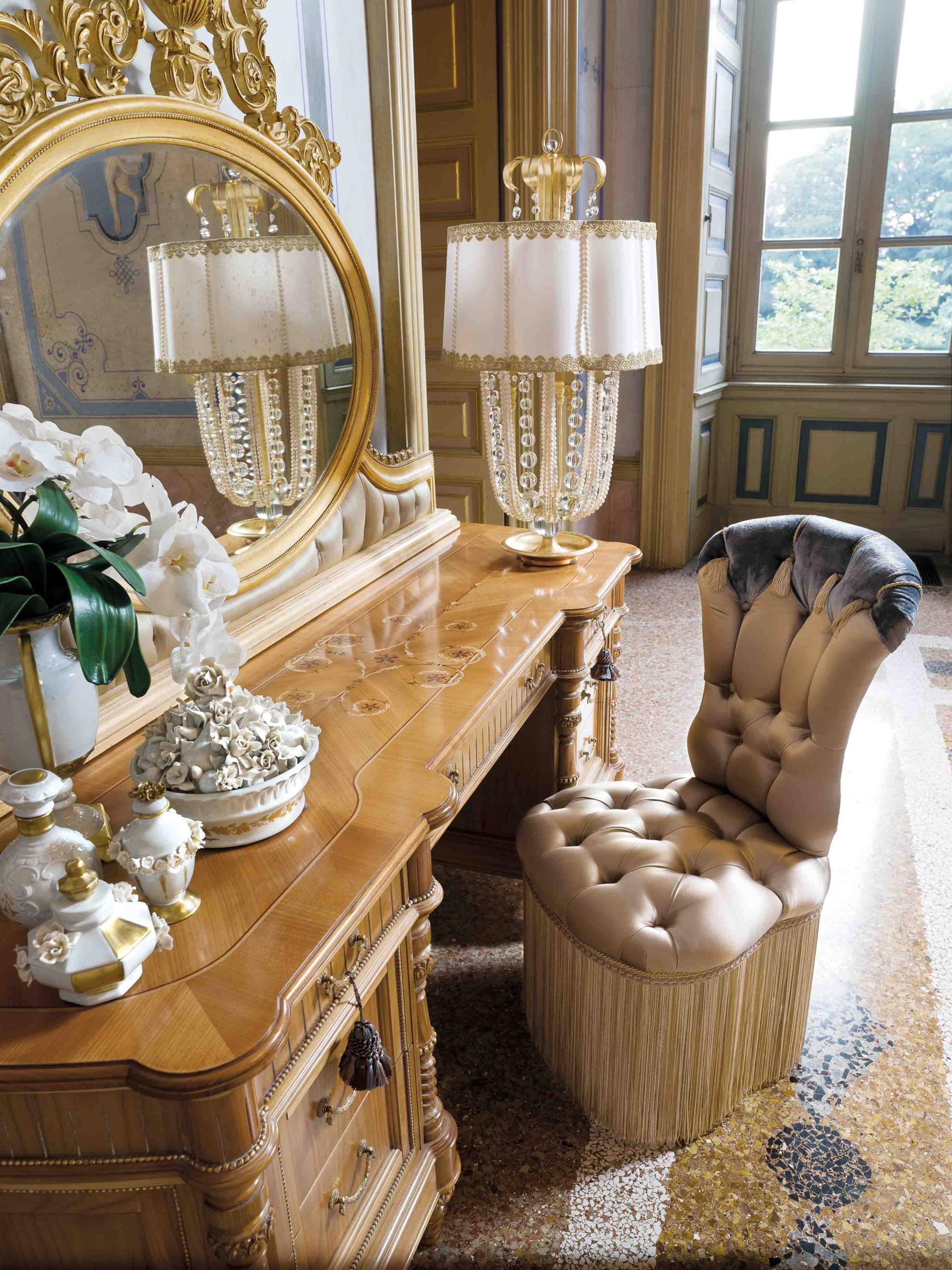 BelCor FL0741AX 01 T 01 small armchair Flora bedroom Meraviglia beech wood rich trimming artisanal furnitures made in italy