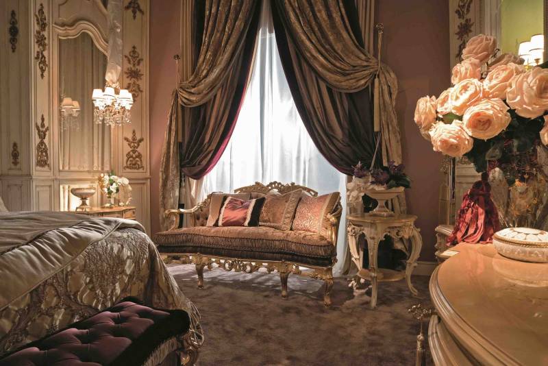 BelCor RG0281MV 01 T 01 side table Regale living room Meraviglia luxurious artisanal golden carvings handmade italian furniture