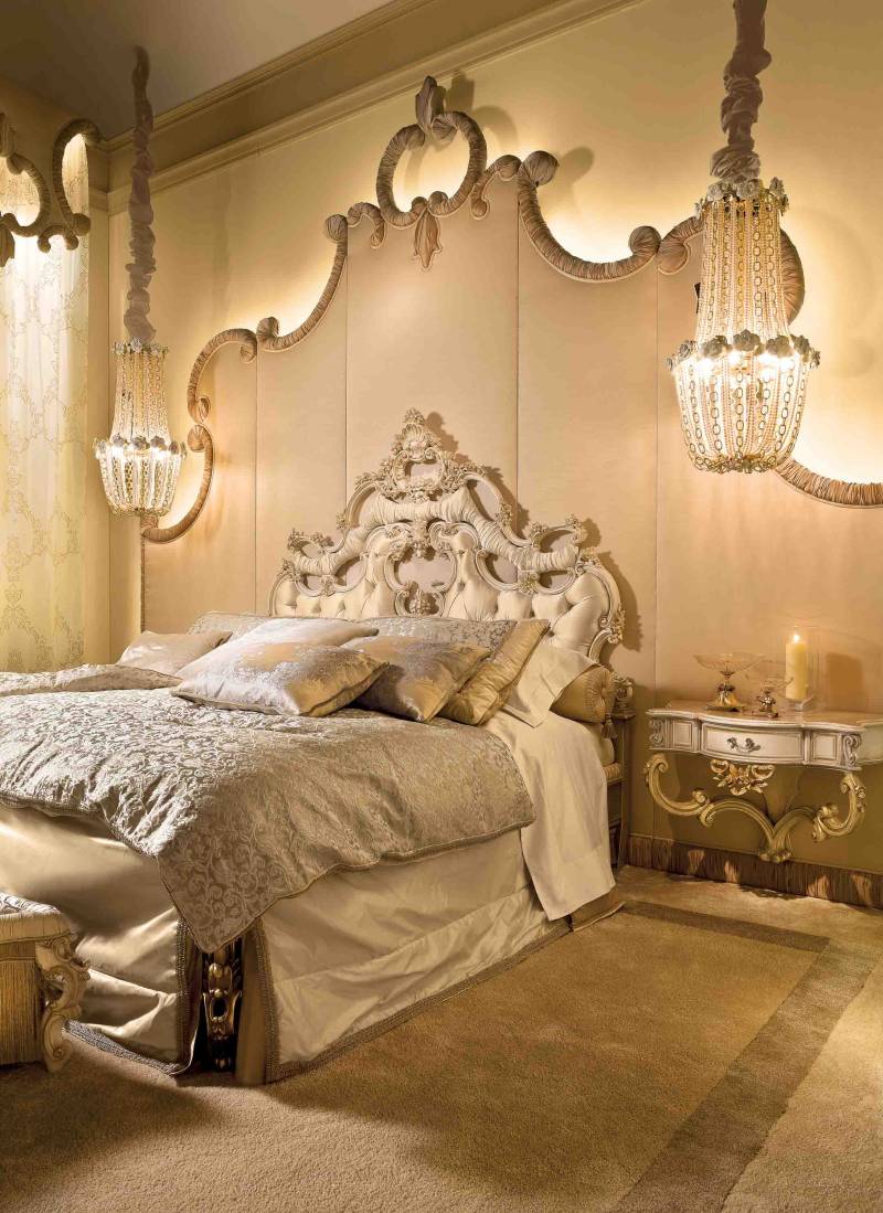 BelCor RG0642PX 02 T 01 night table Regale bedroom Fascino rich carvings structure luxury interiors made in italy