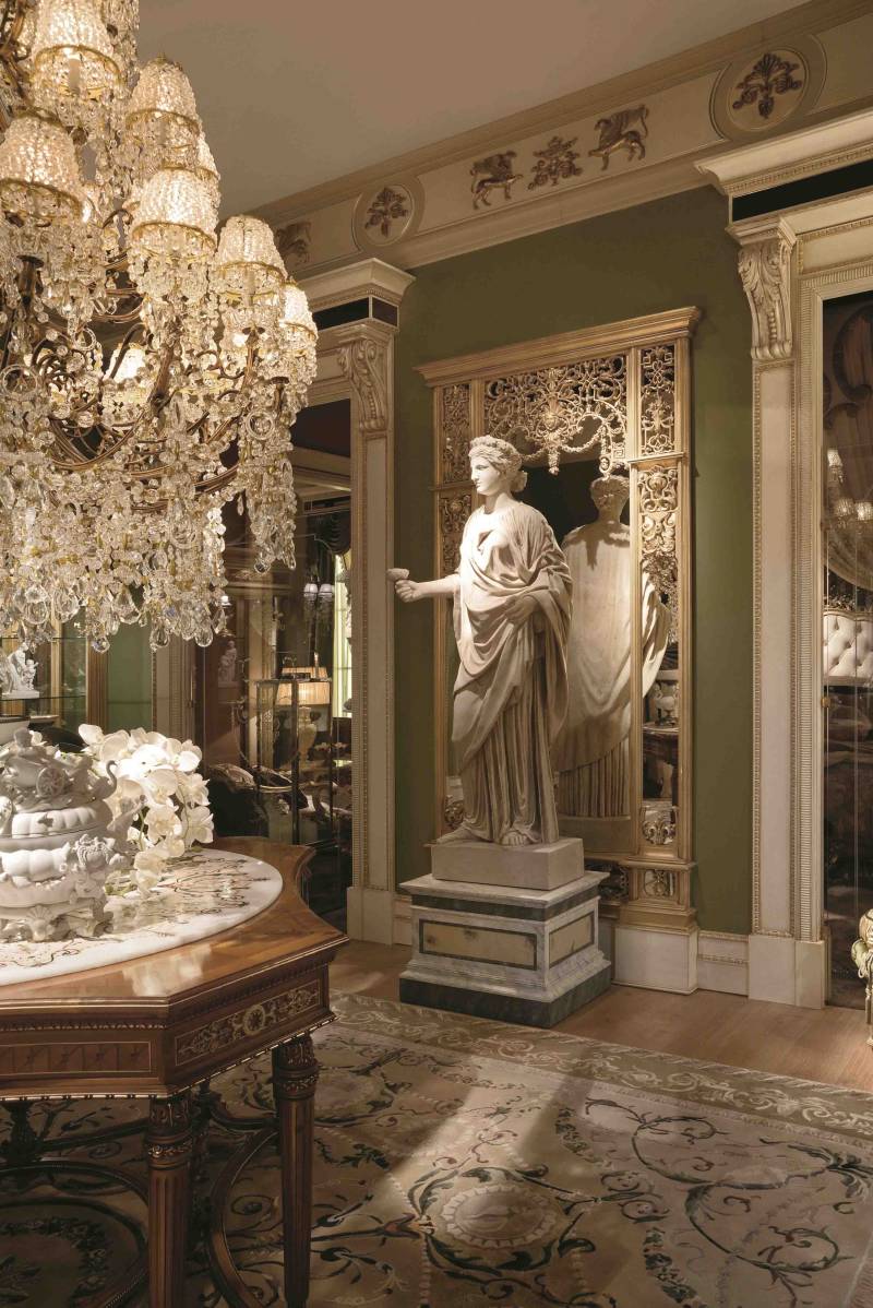 BelCor GD0702NY 01 T 01 mirror Granducale living room Meraviglia golden elaborate carvings italian luxury design classic craftsmanship