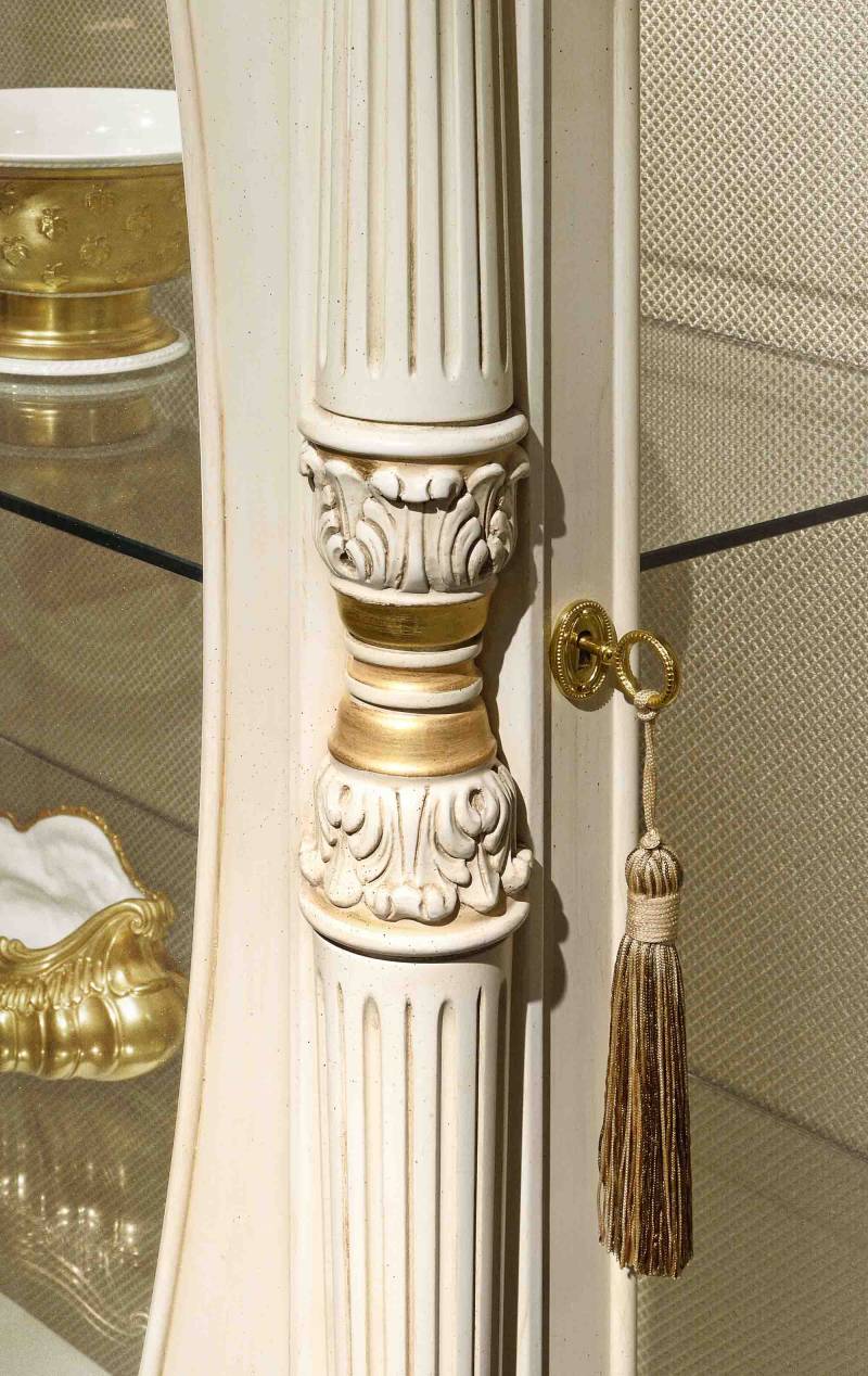 BelCor PA0102AY 03 T 01 showcase Palladio dining room Meraviglia detail carved pillars crystal shelves luxurious made in italy furniture