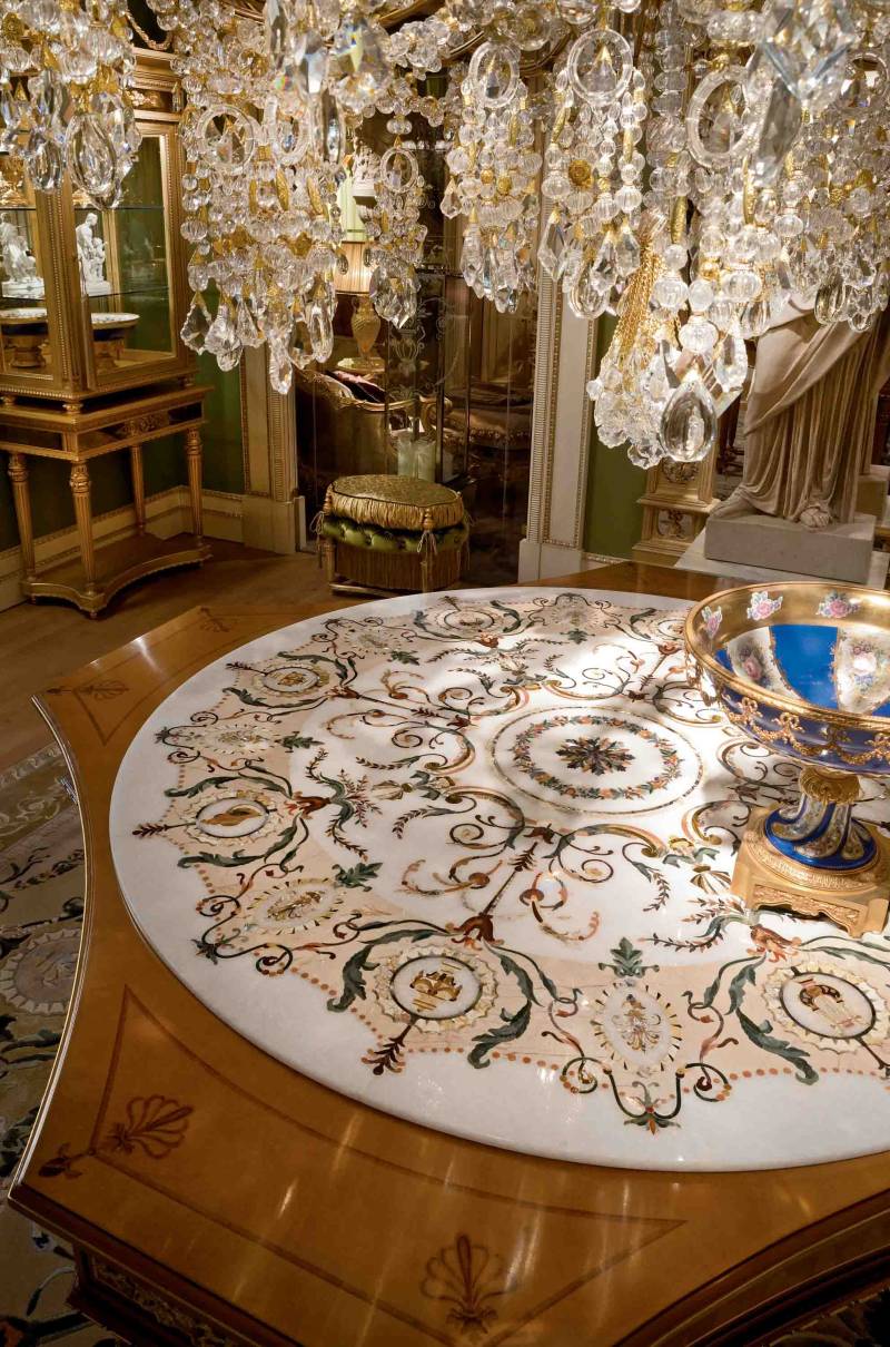 BelCor GD0143IM 02 T 01 table Granducale entrance La Bellezza handmade decorations elegant inlays handcrafted furniture italy